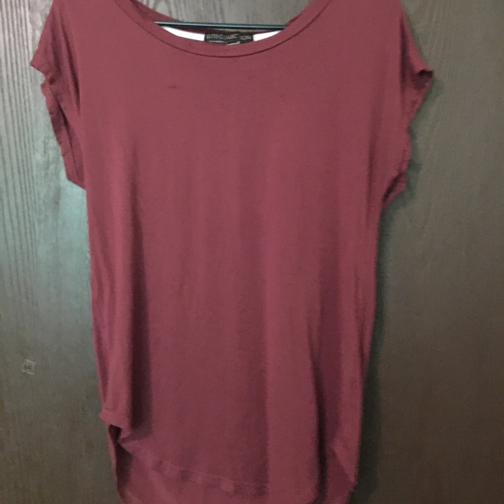Tee shirt